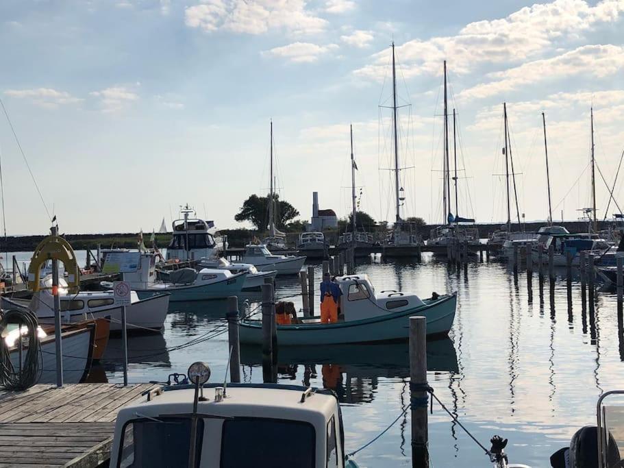 فيلا Skont Fiskerhus. Taet Pa By, Havn Og Havet Marstal المظهر الخارجي الصورة